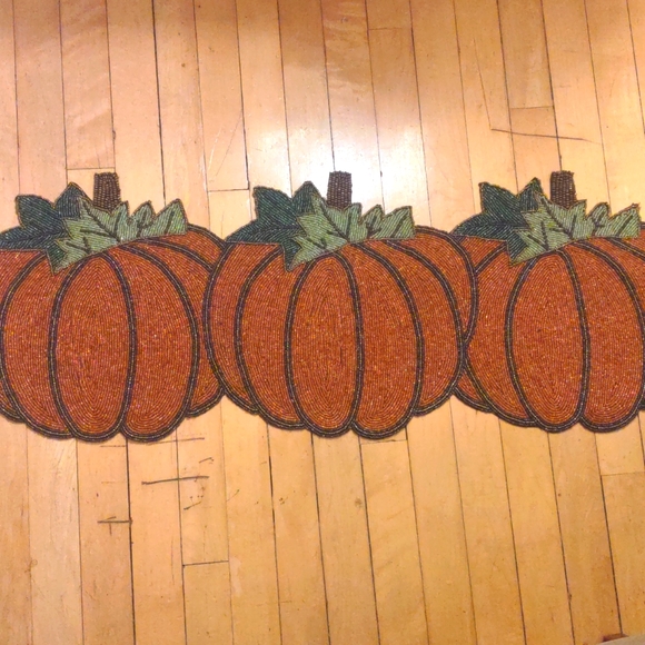 Kohl's Dining Kohls Fully Beaded Handcrafted Pumpkin Table